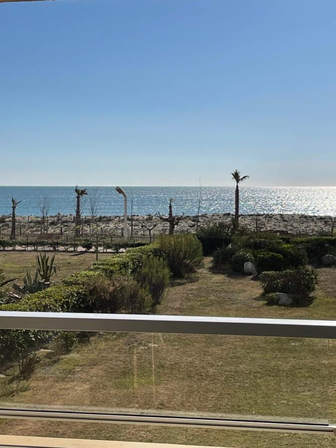 Appartement Vue Exeptionnelle Sur La Mer 6 Personnes Le Barcares Luaran gambar